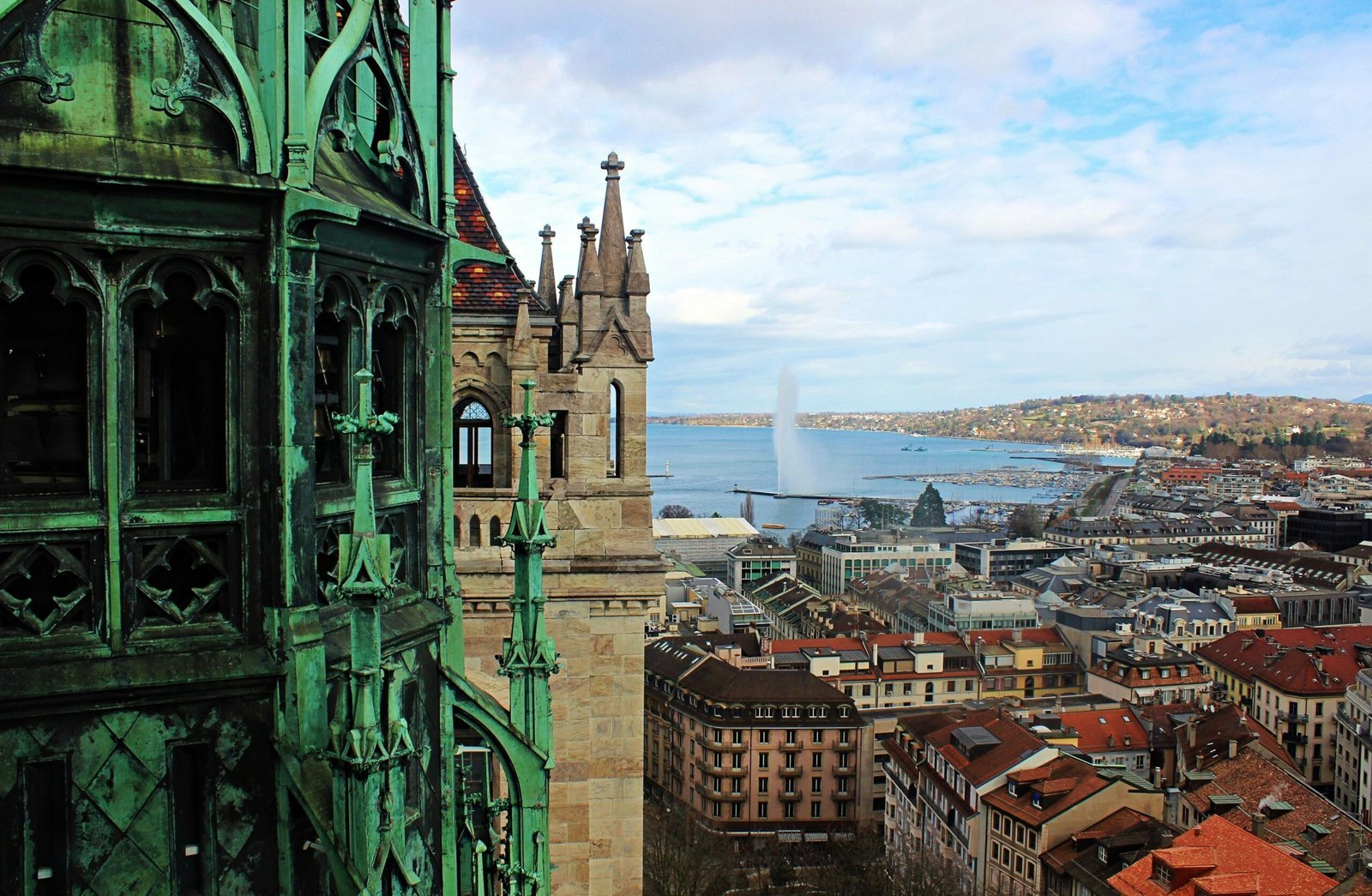 Home Genève Lac Léman — expatriation crypto Suisse, résidence et fiscalité 0%