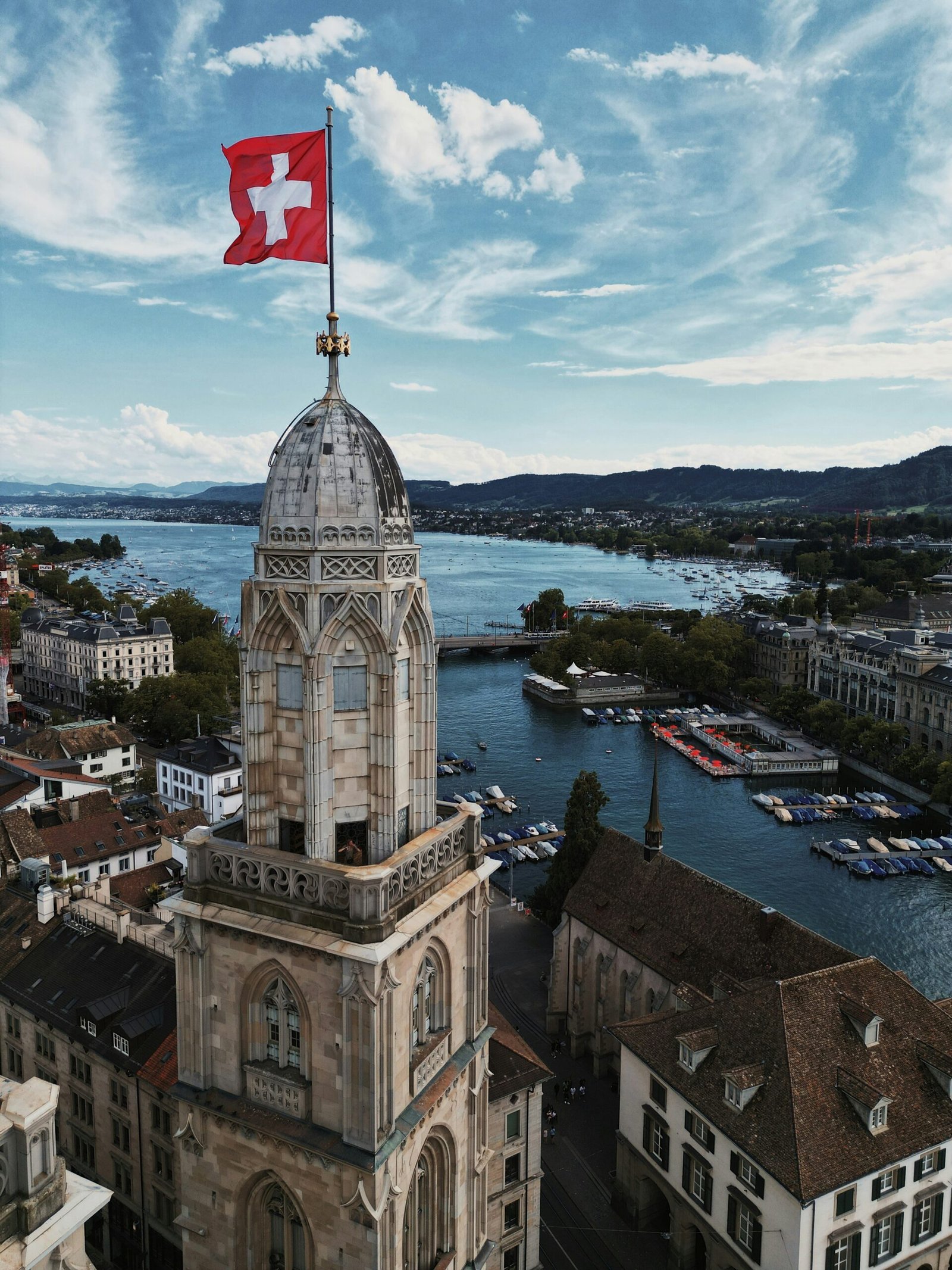 Home Zürich hub financier suisse — résidence entrepreneurs crypto